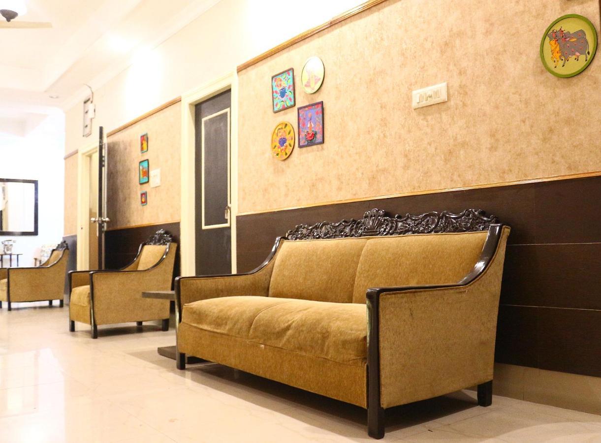 Hotel Crossroads Calcutta  Esterno foto